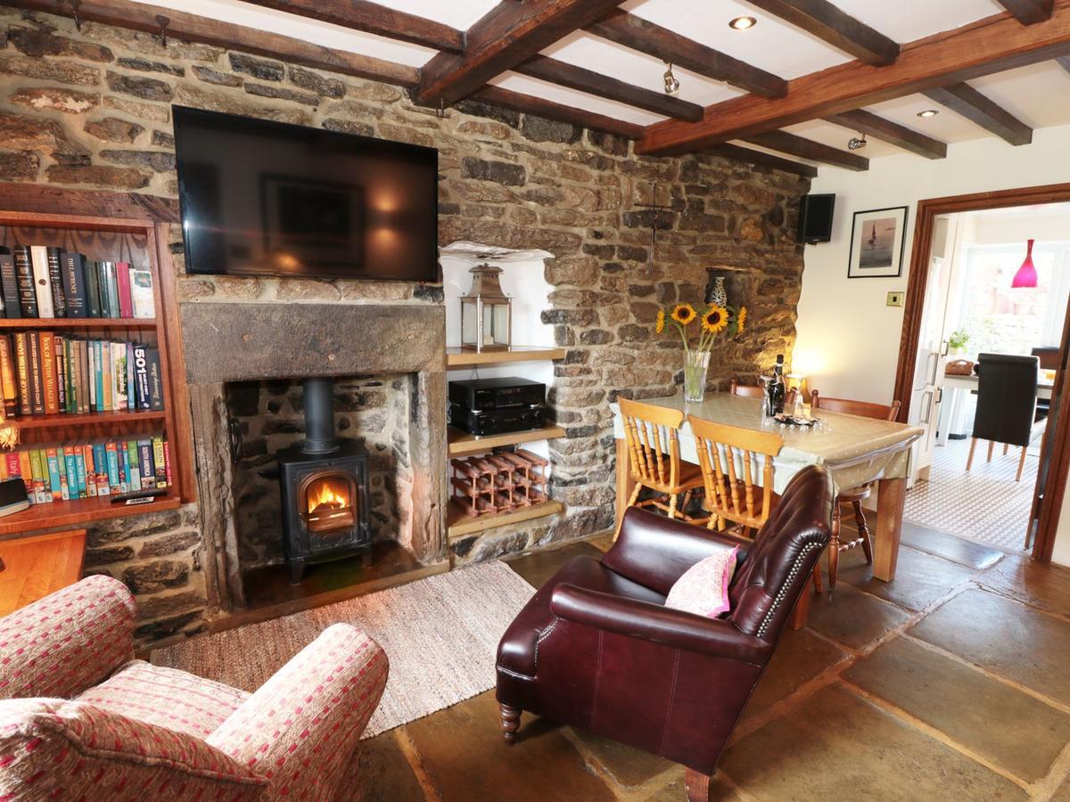 Buttercup Cottage Castleton  Exterior photo